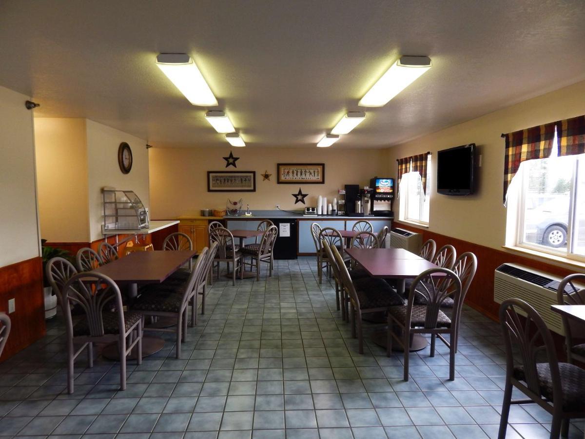 Americas Best Value Inn Sault Ste. Marie Exterior photo