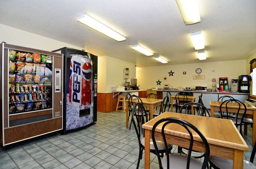 Americas Best Value Inn Sault Ste. Marie Restaurant photo